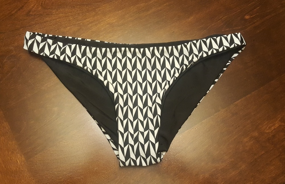 Volcom bikini bottoms Small